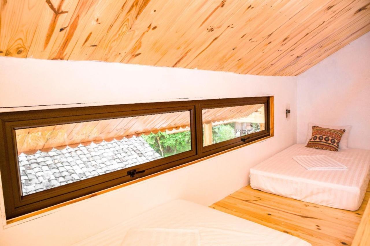 Chien'S Lodge Du Gia Làng Cac Kültér fotó