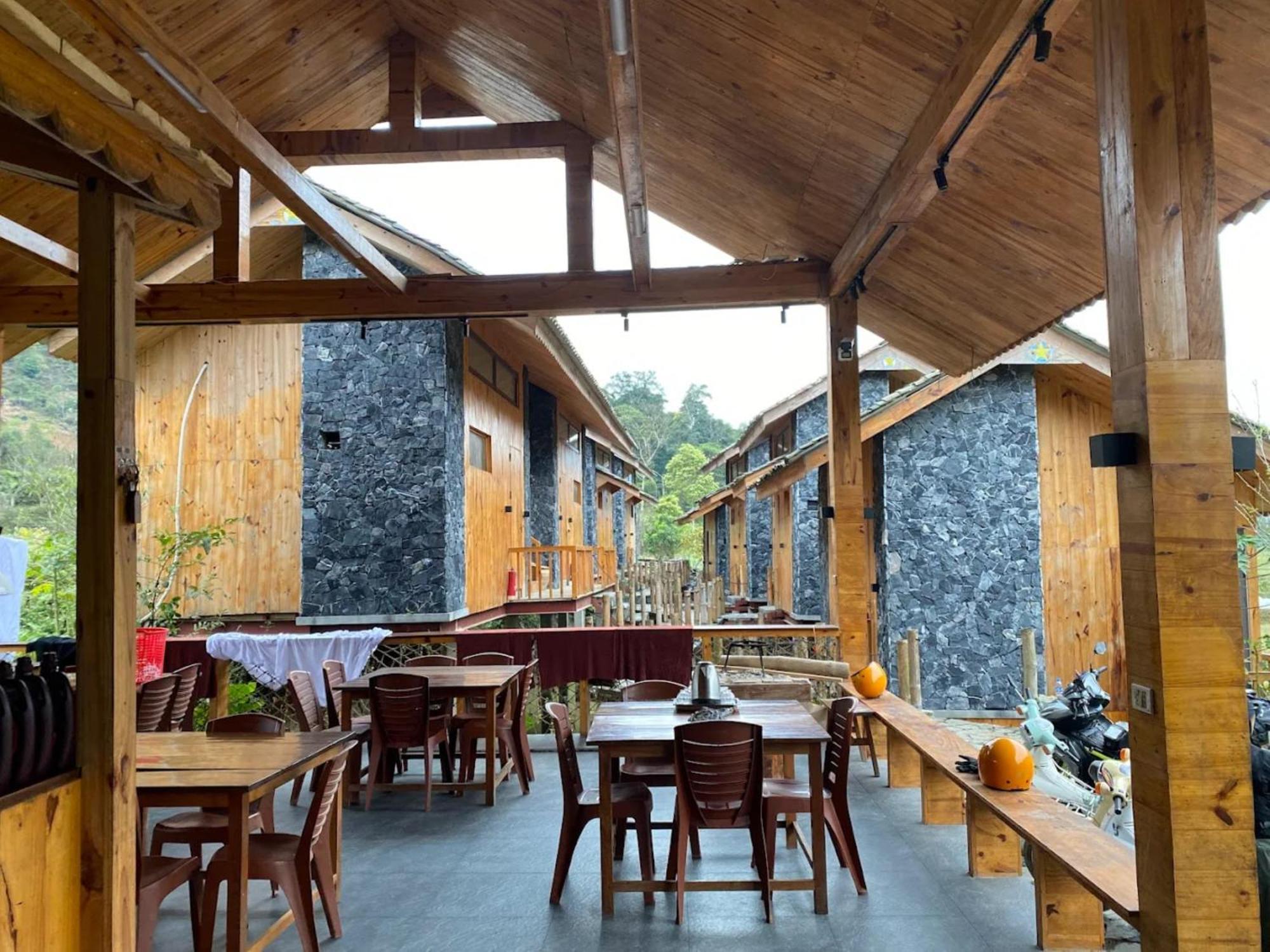 Chien'S Lodge Du Gia Làng Cac Kültér fotó
